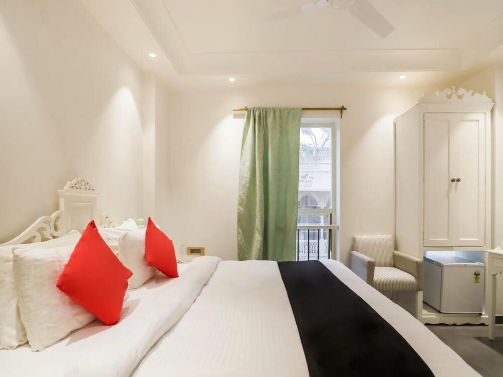 The Pinky Villa Heritage Boutique Suites