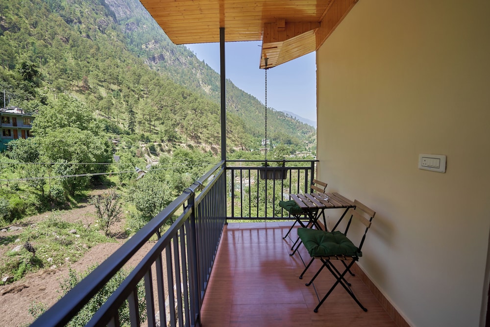 Mashru Riverside Estate