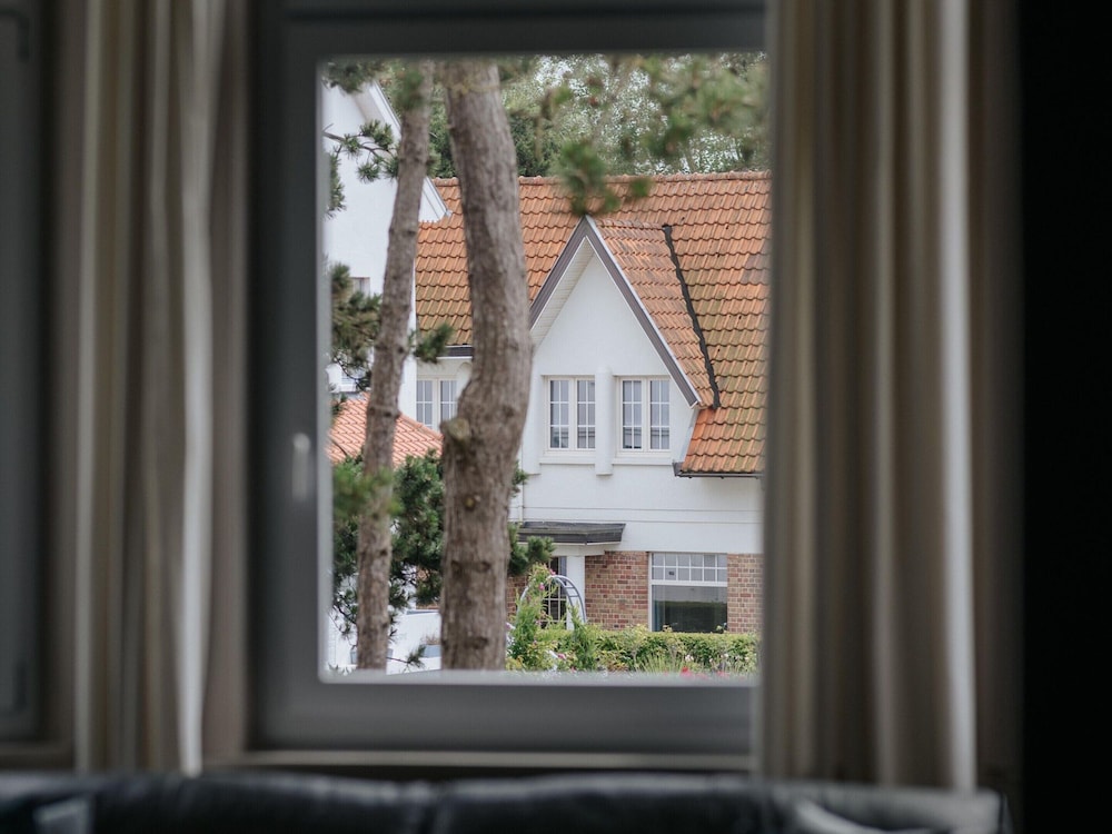 Cosy Nook Apartment in a Historical Villa