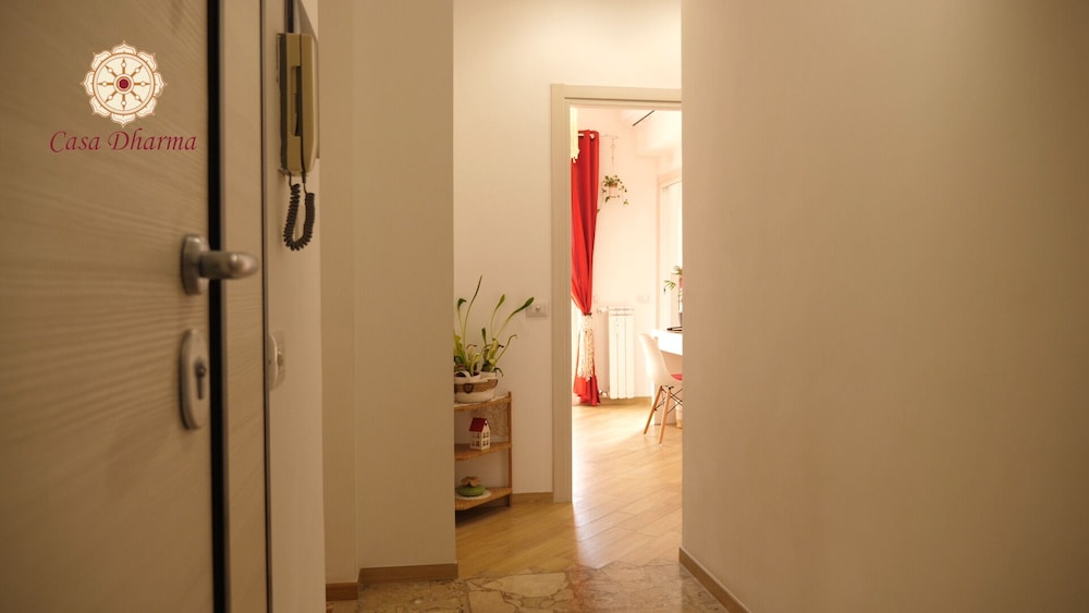 Casa Dharma Guest House