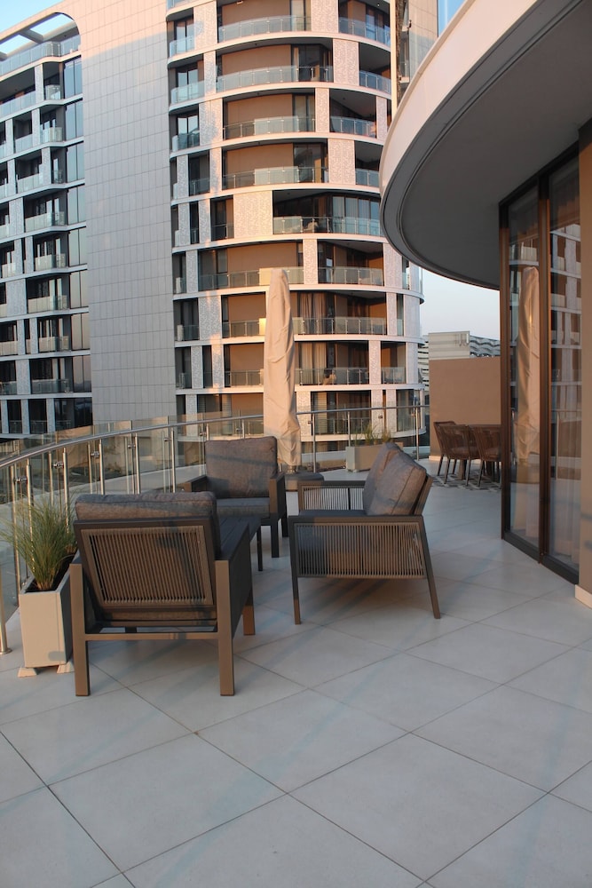 Ellipse 2 Bedroom Apartment