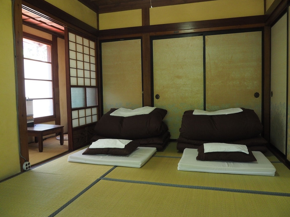Koya Backpackers