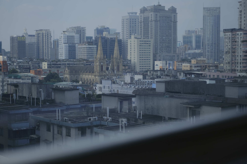Guangzhou Uhome International Apartment