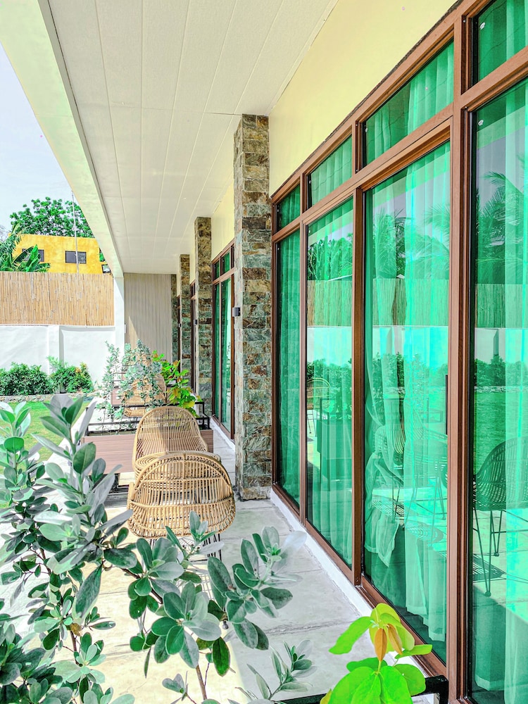The South Hideaway Oslob