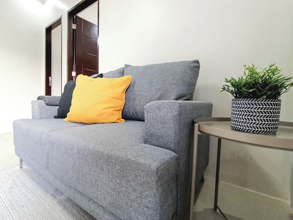 Manzil Anilao B&B 2 bdr apt U4