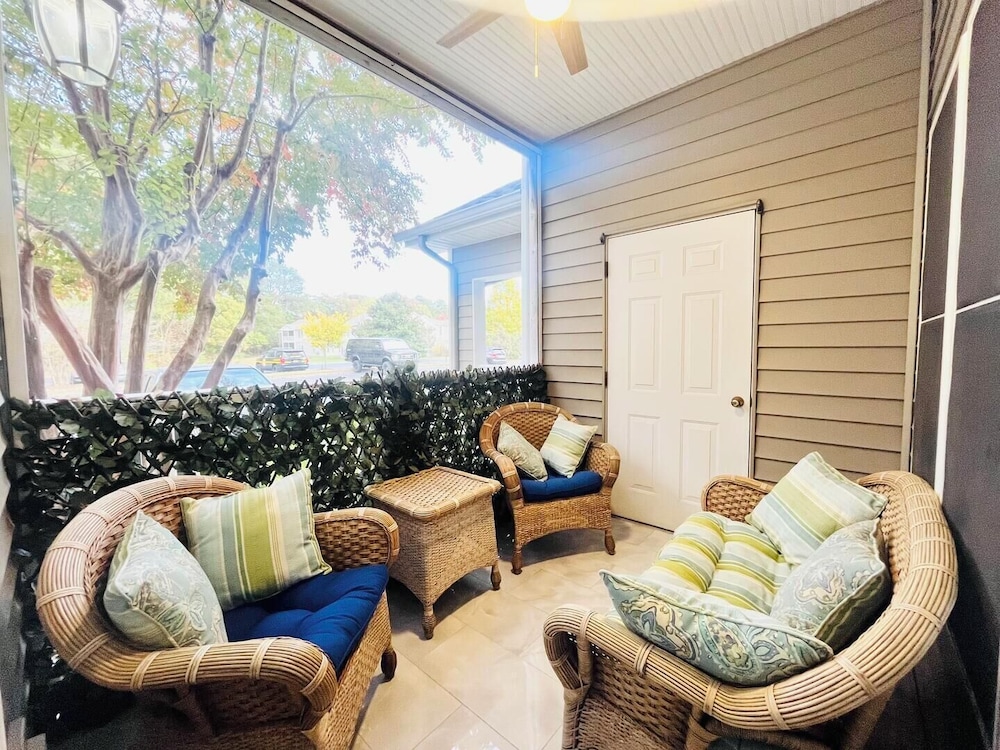 Cascade Lane 408