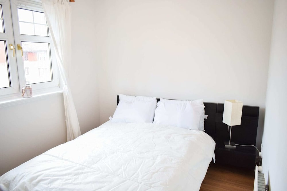 City Centre 2 Bedroom Apartment