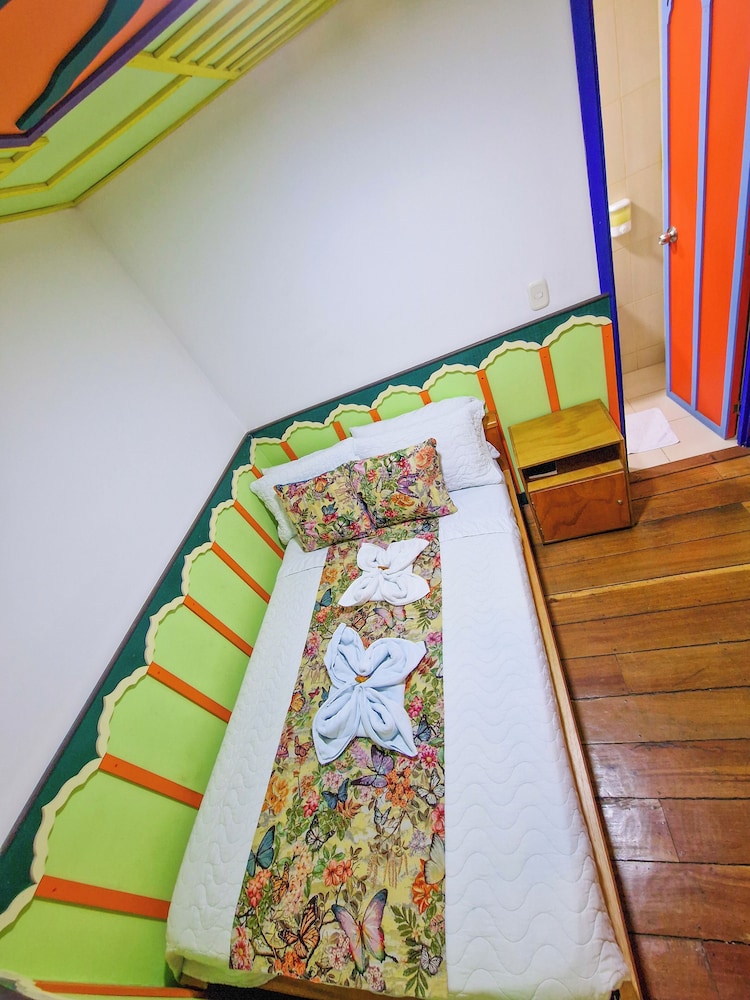 Hostal Mythos
