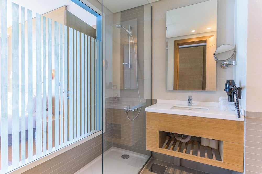 Jounieh Living - Residences by Local Host