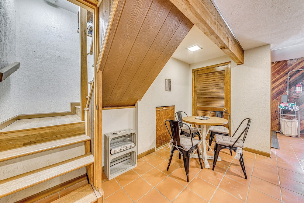 1 Block to Hiking: Ruidoso Home w/ Game Room