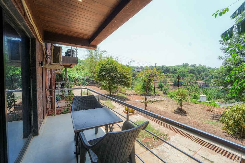 Hotel Raaya Regency