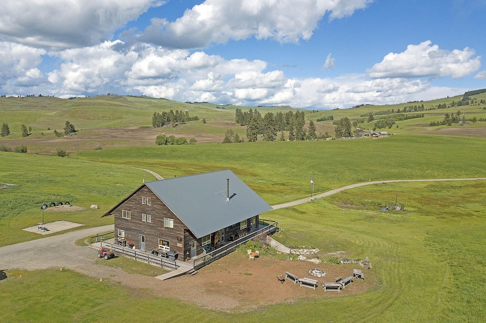 Frontier Cabin at Eden Valley Ranch