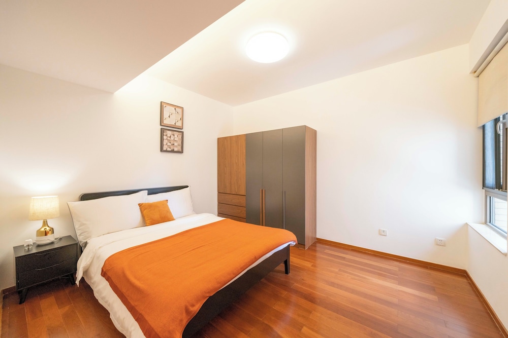 Tyms 2BR APT Hongqiao Bella Vita