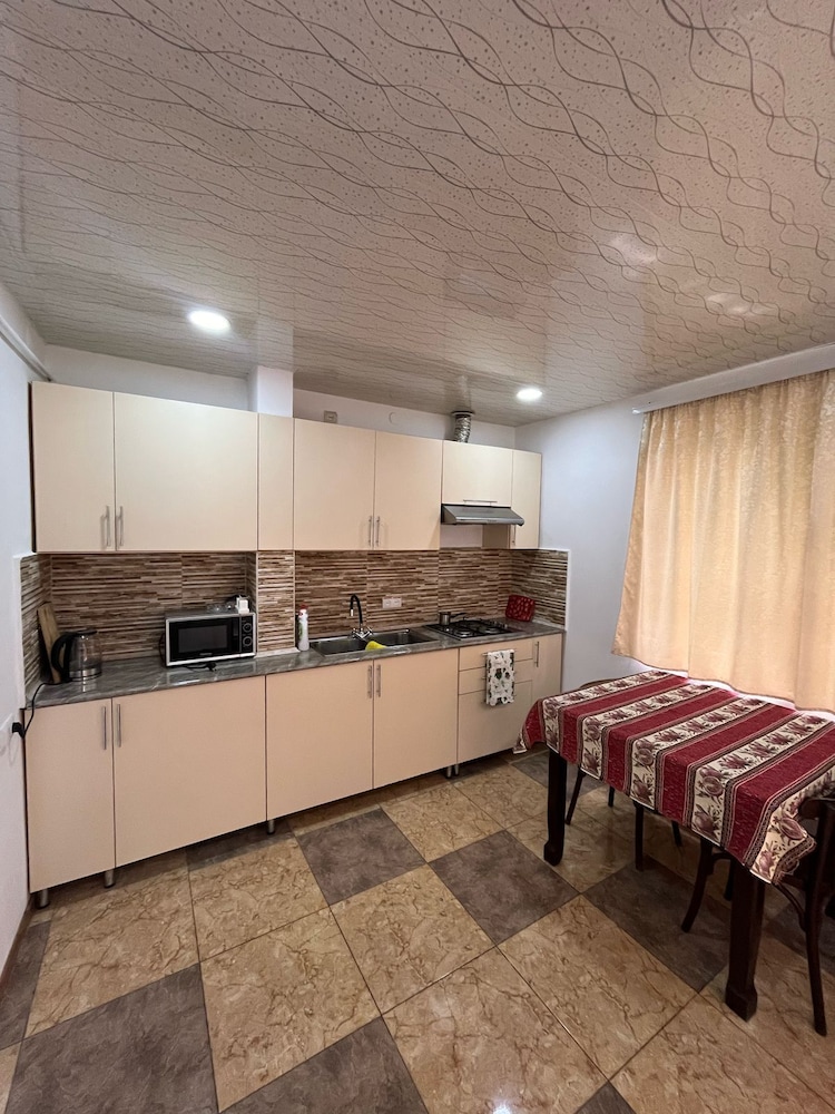 Narek B&B