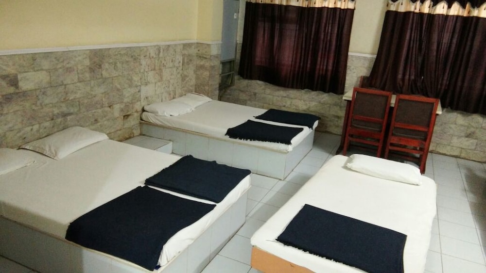 Hotel Meera