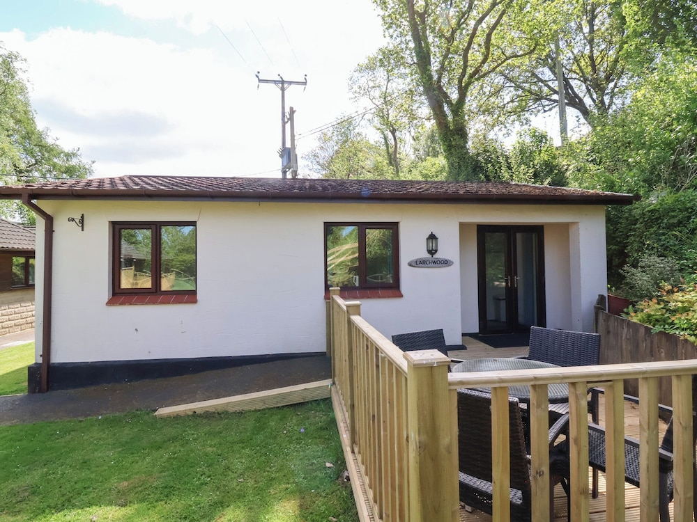 Larchwood Lodge