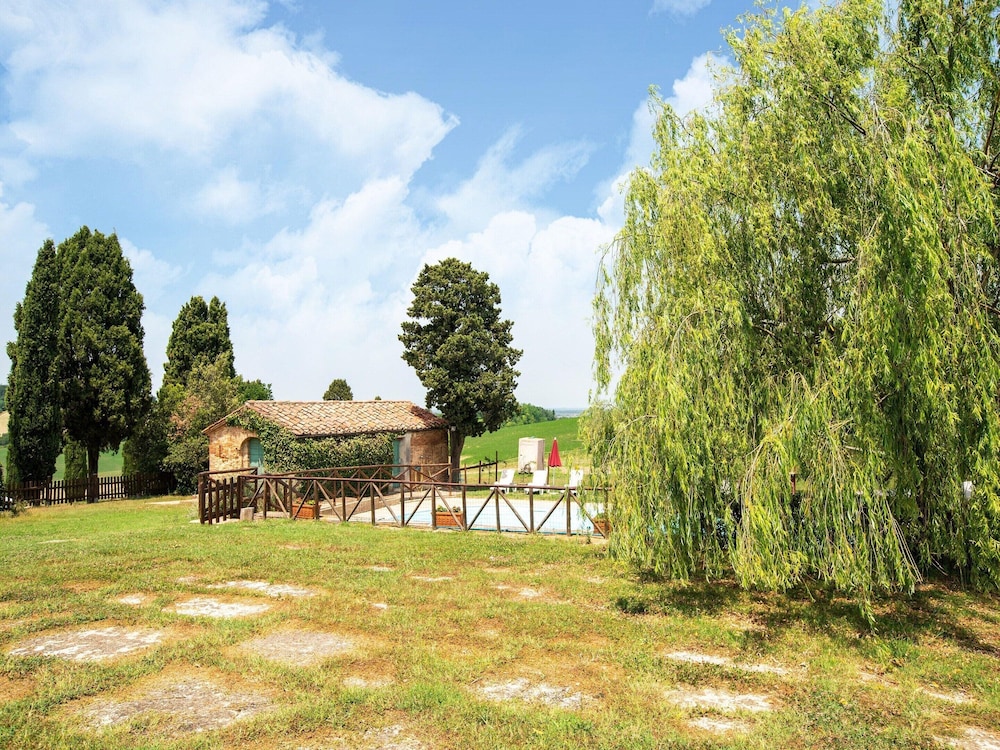 Apartment in Tuscany Near Pisa and Beaches