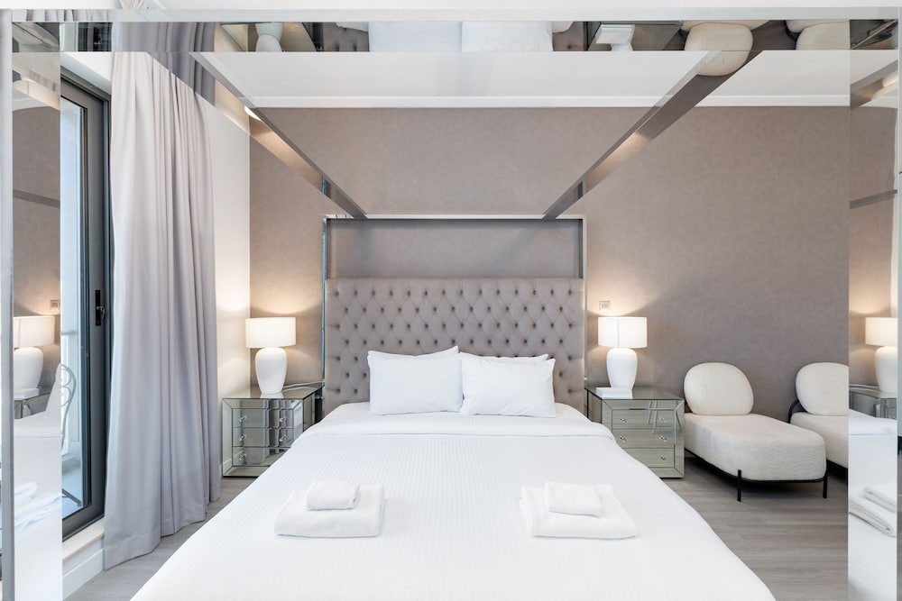 Sleek 3BR Maid s Room w Burj Khalifa View