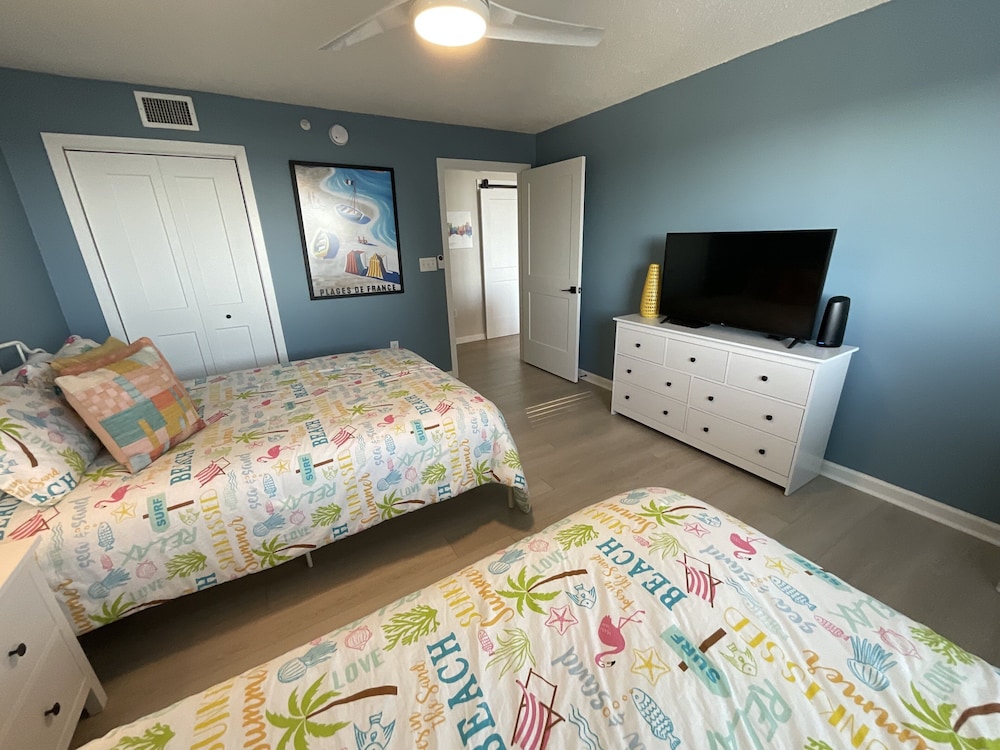 504 Brighton 2 Bedroom Condo