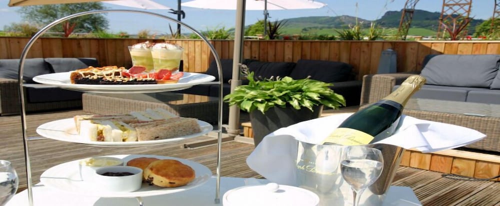 Three Horseshoes Country Inn and Spa