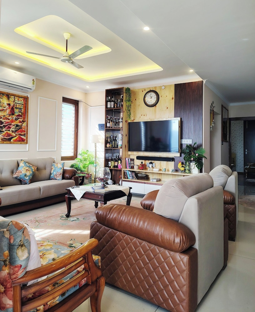 The Crib Almora