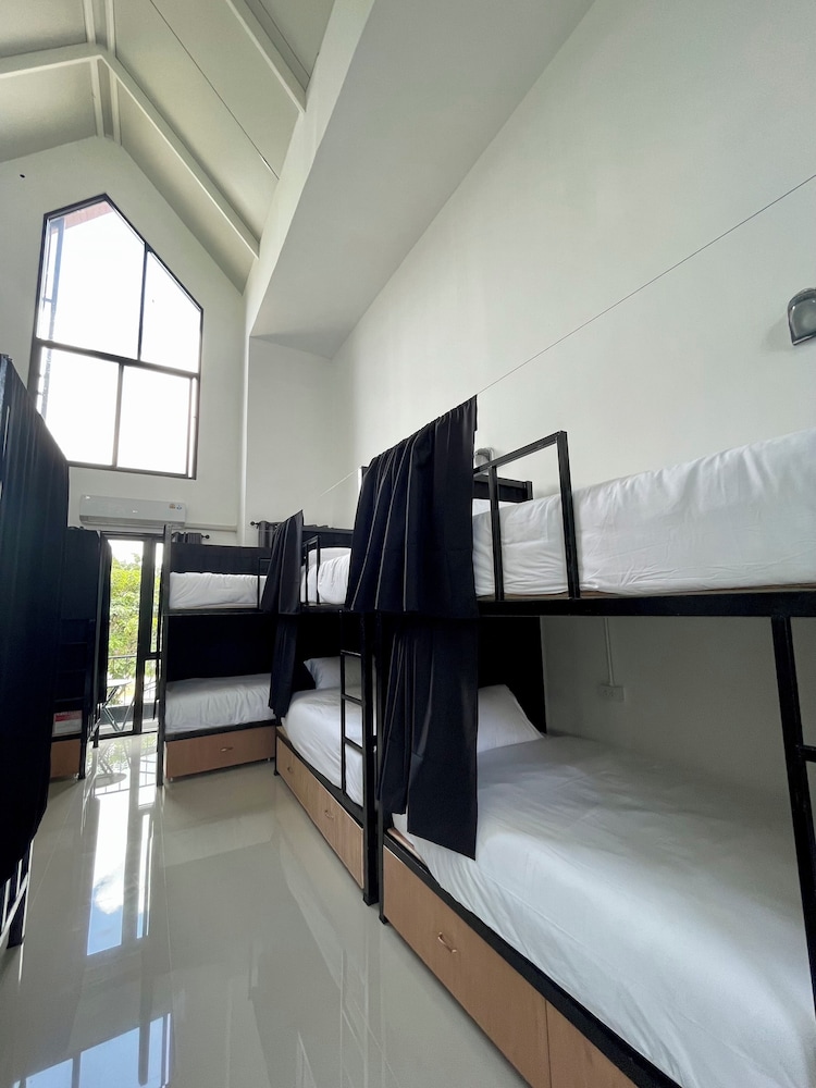 Global Beach Hostel - Ao Nang