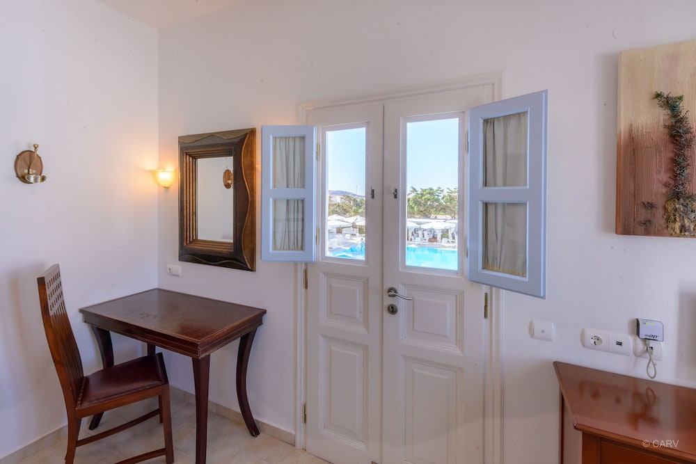 Chora Resort Hotel & Spa photo 4