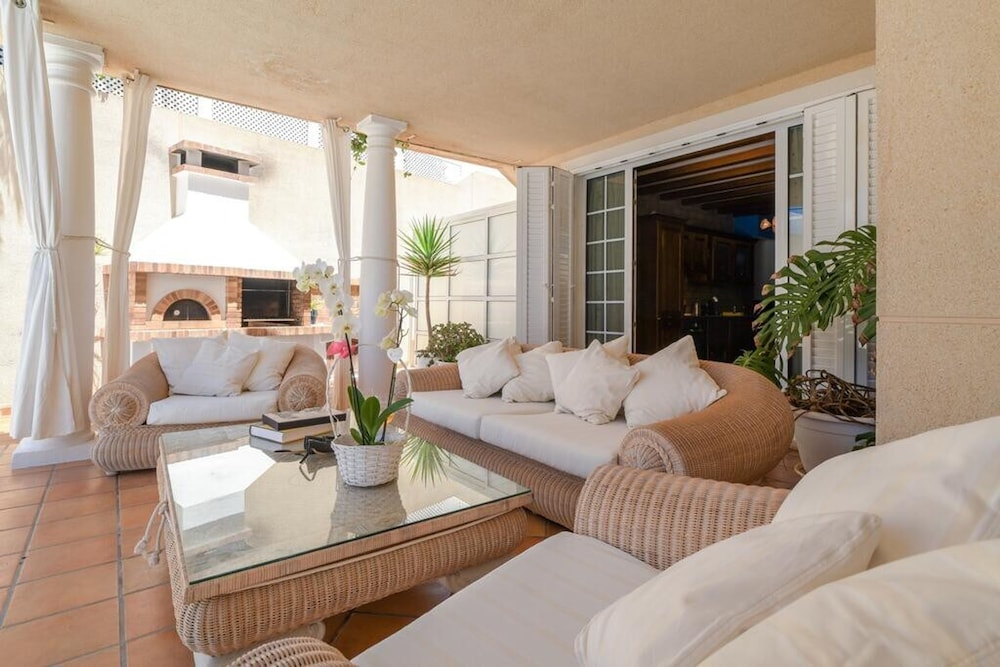 Bayside Concha House Beachfront Oasis With Heated Pool