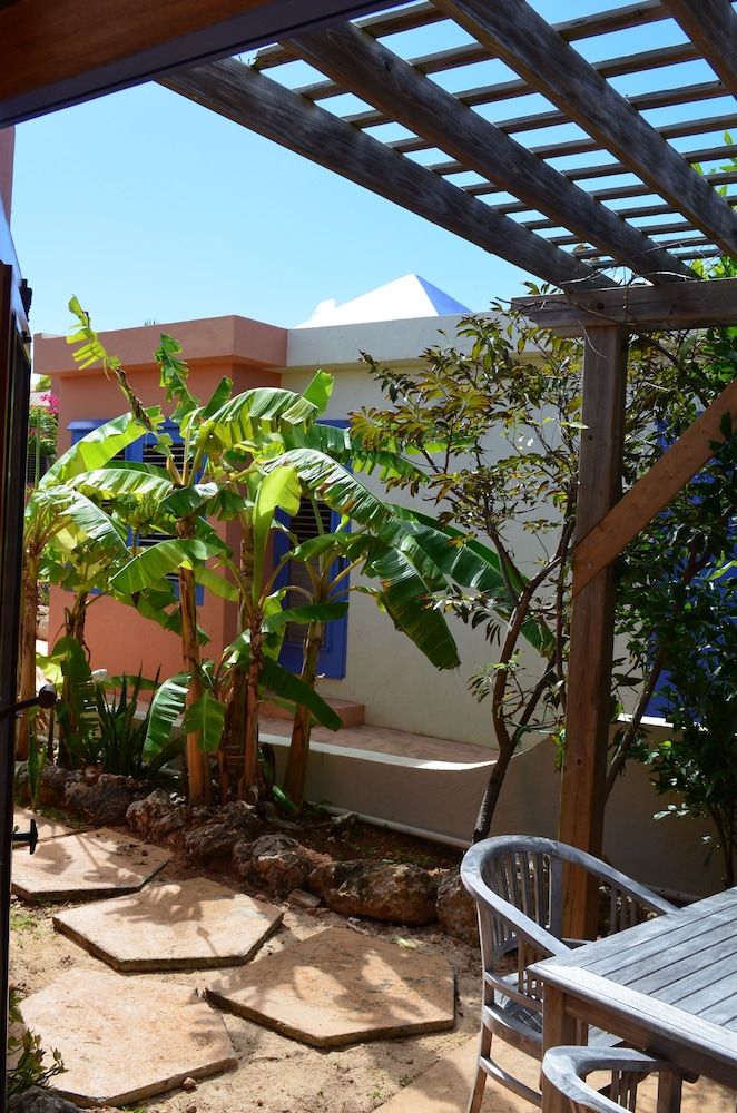 Villas at Indigo Reef