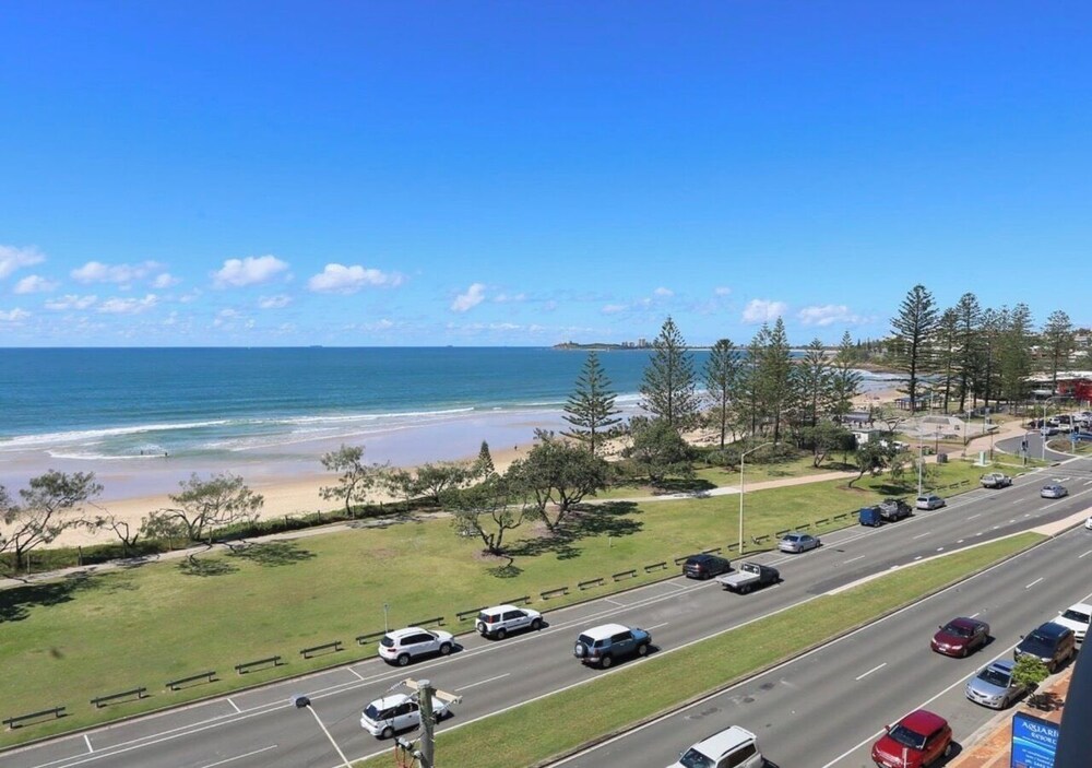 sunshine coast retreat