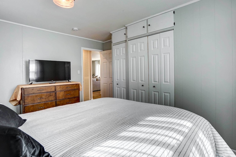 Laramie Vacations - Laramie Vacation Rental: 2 Mi to Downtown! - Property Image 3