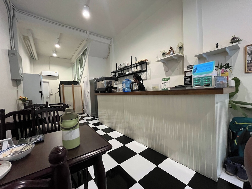 Round The Clock Hostel