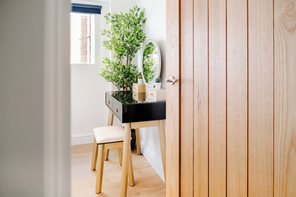 Luxury 3 Bedrooms House in Marylebone