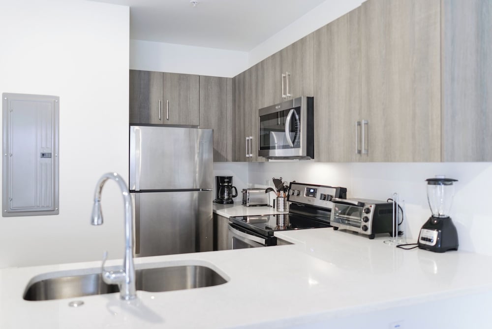 Prime Townhouses Near Design District