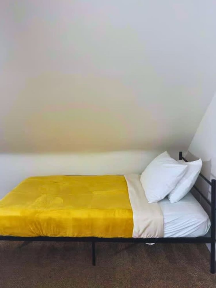 Short North Convention King Bed Parking Free