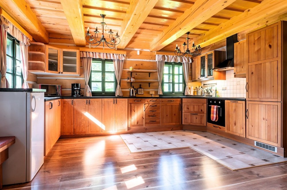 Villa in Rudnik With Pool & Sauna Retreat