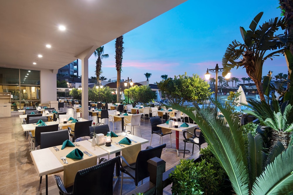 Aydinbey King's Palace & Spa -Ultra All Inclusive