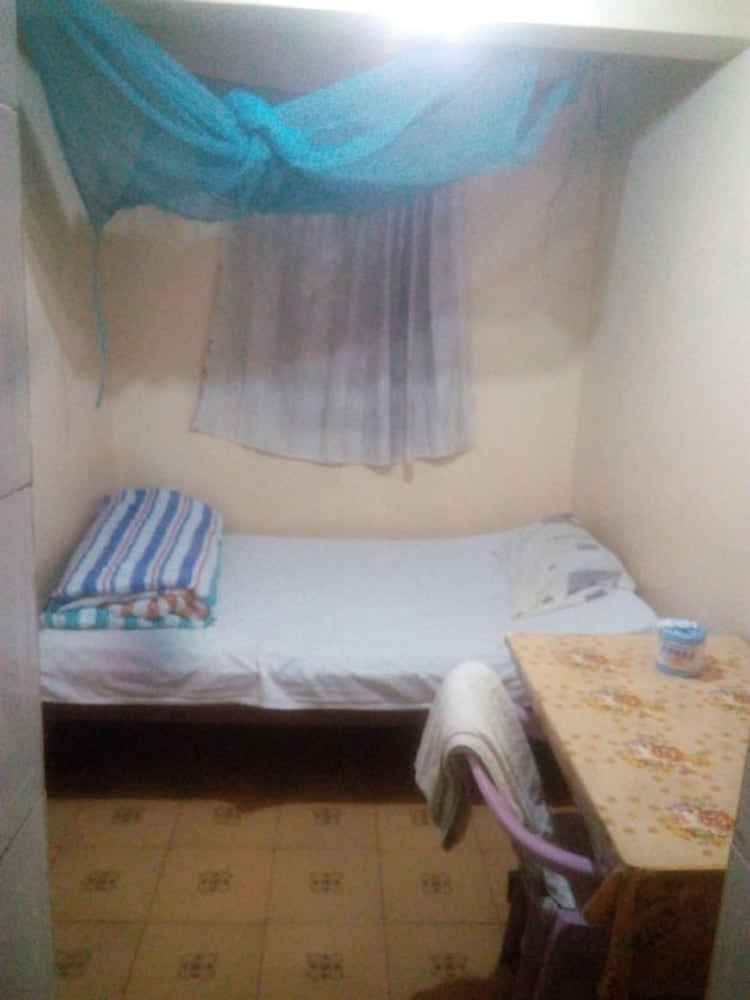 Neebz Guest Rooms view 4