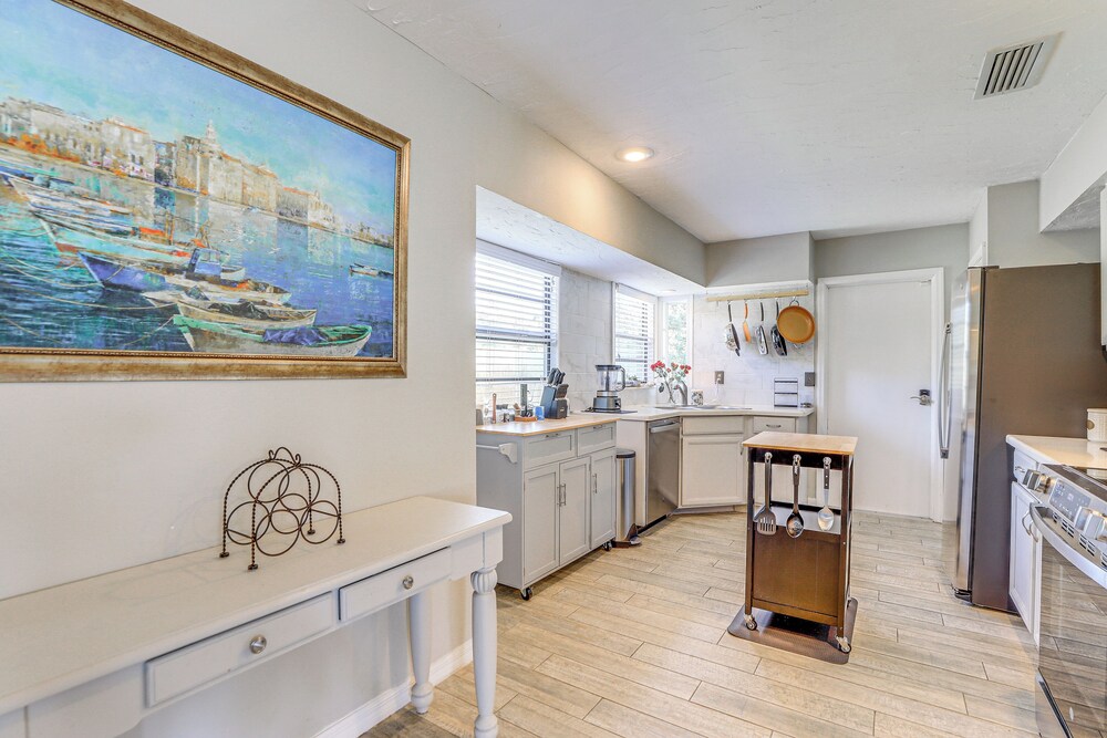 Lovely Retreat: Walk to Manasota Key Beach!