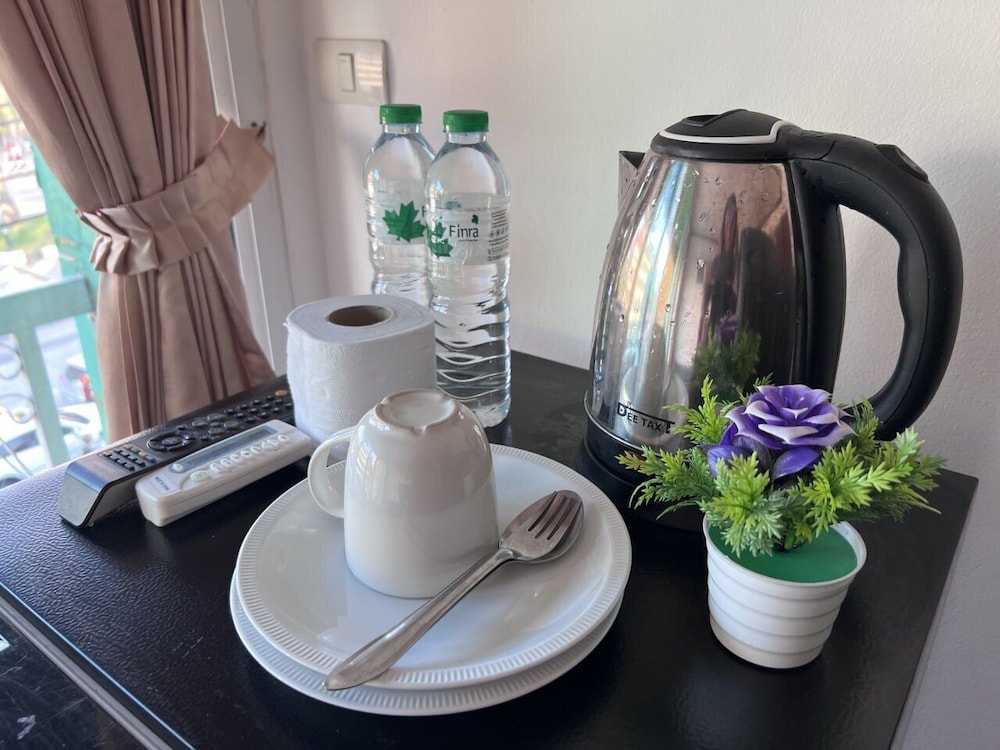 Green Hotel