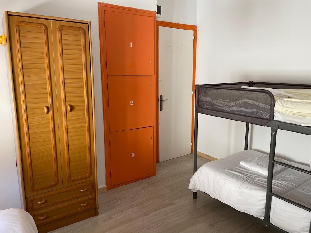 Albergue Pension Rossell