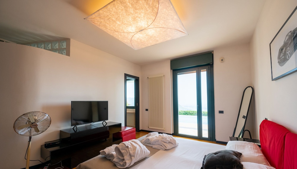 Villa Livia Luxury in Villanuova sul Clisi