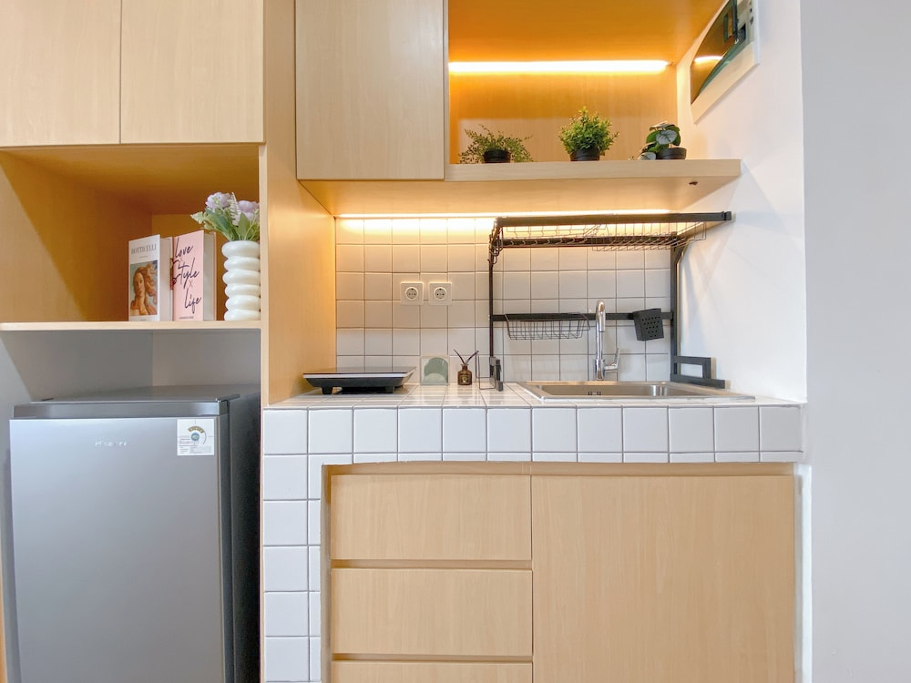 Restful And Tidy Studio At Pollux Chadstone Apartment