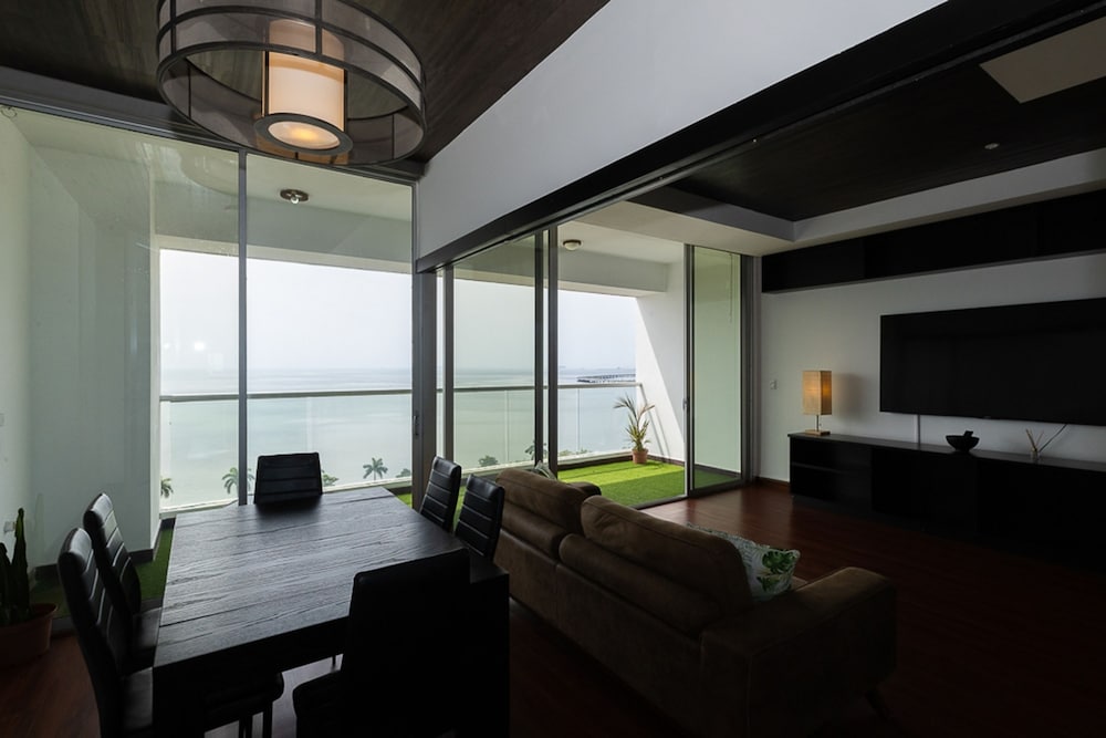 The Wataqui Condo by Acomodo 45 Days Minimum