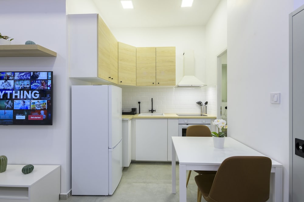 Beautiful studio in central location