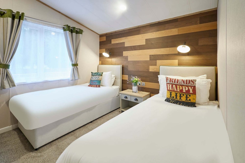 Host Stay Foxglove Lodge