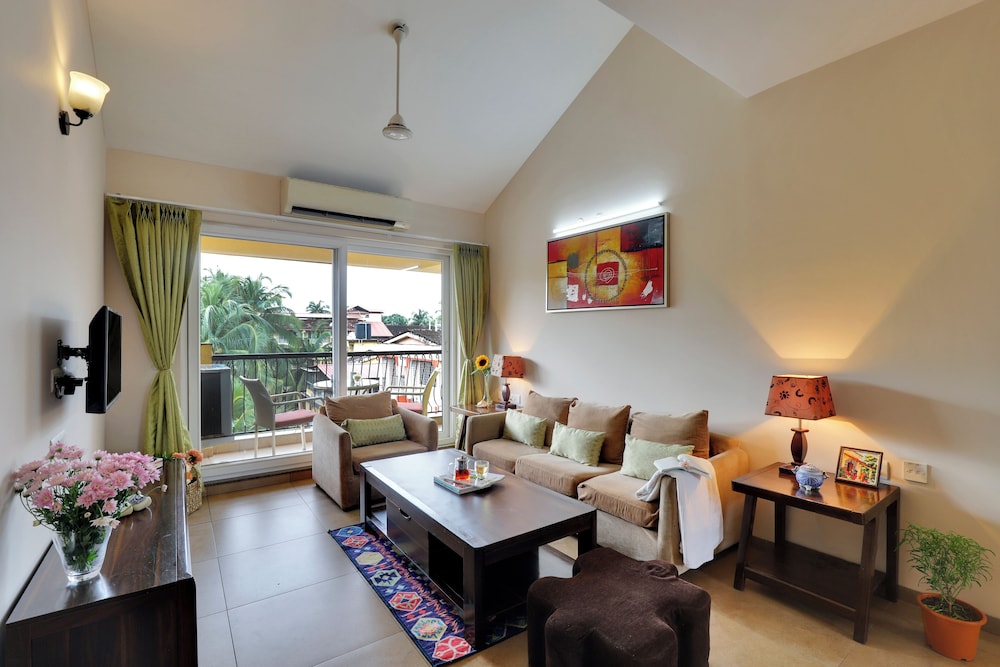 Alaya Stays Veera Strand Park 2BHK Apts