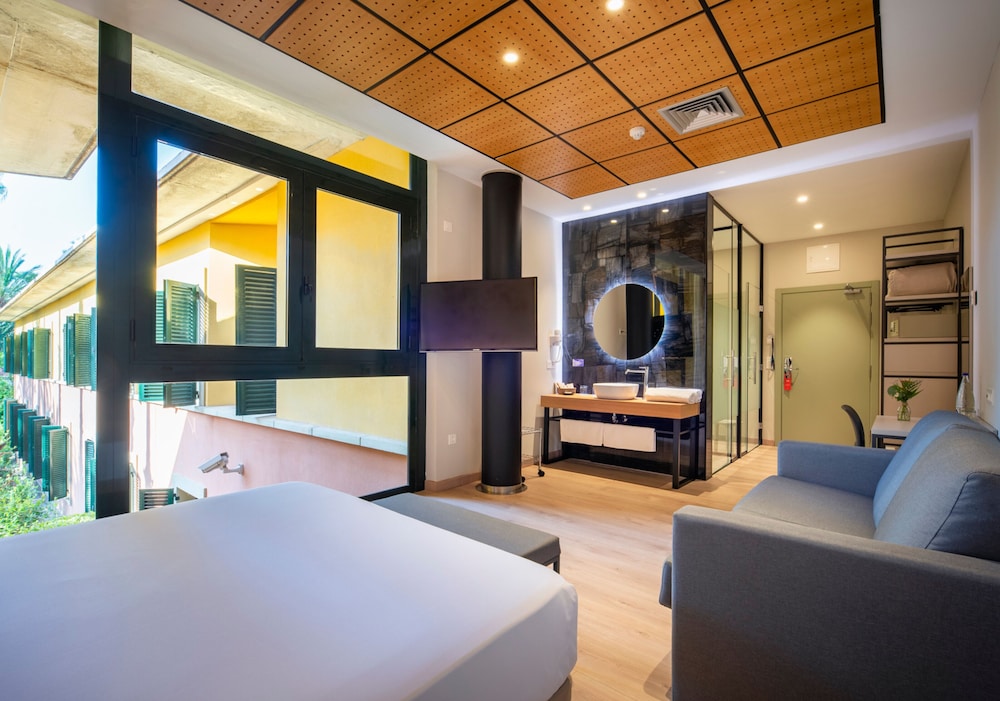 Elche Vacations - Hotel Jardin Milenio - Property Image 42