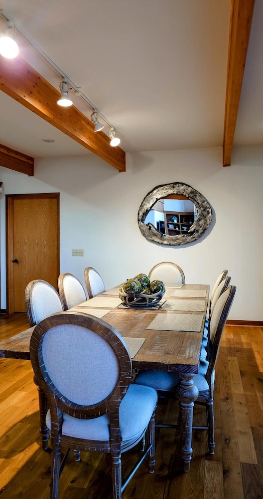 The Cabin by the Bluff view 3