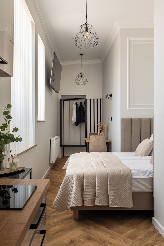OLD TOWN Charm & Chic by Downtown Apartments